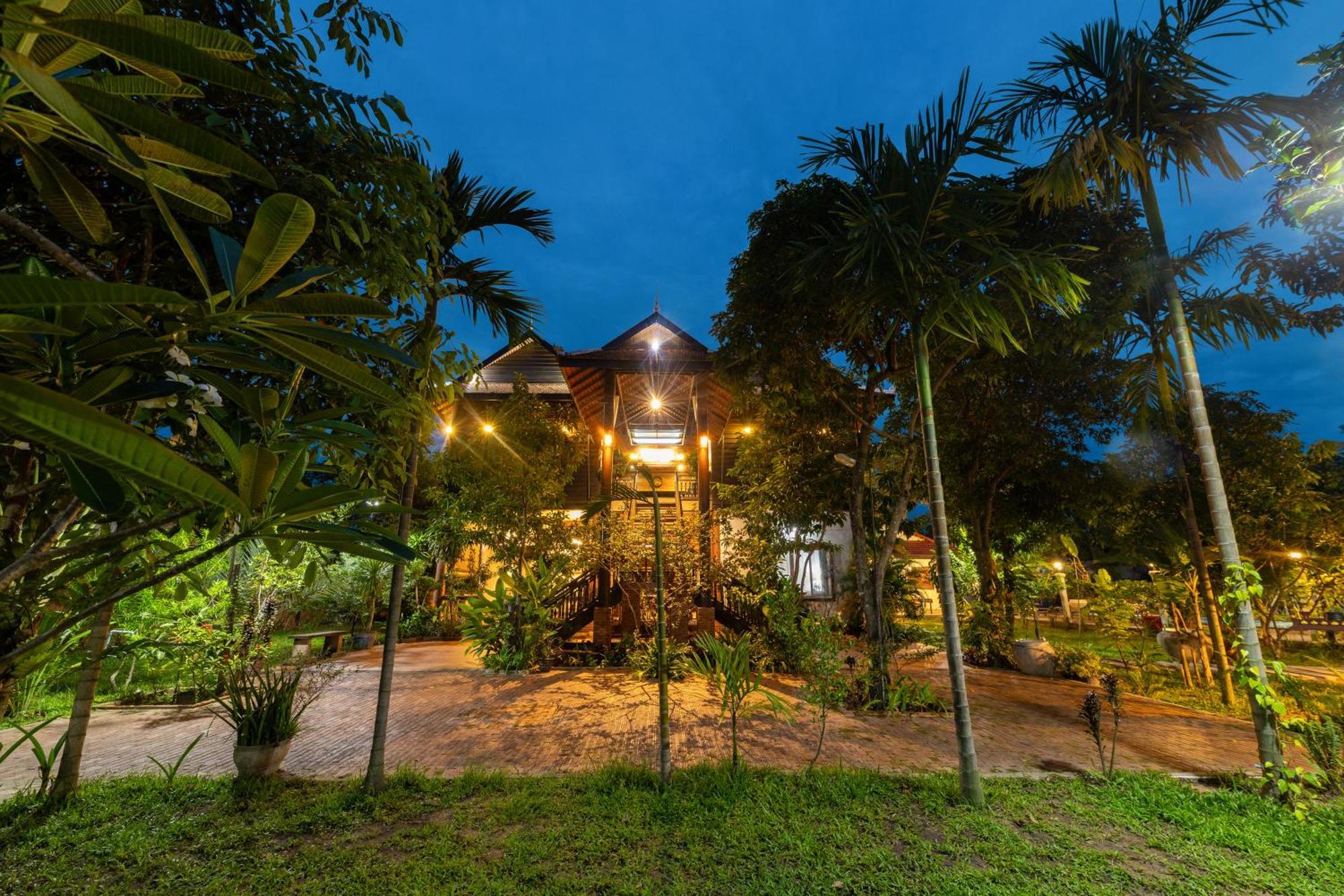 Atoh'S Maison Siem Reap Exteriör bild