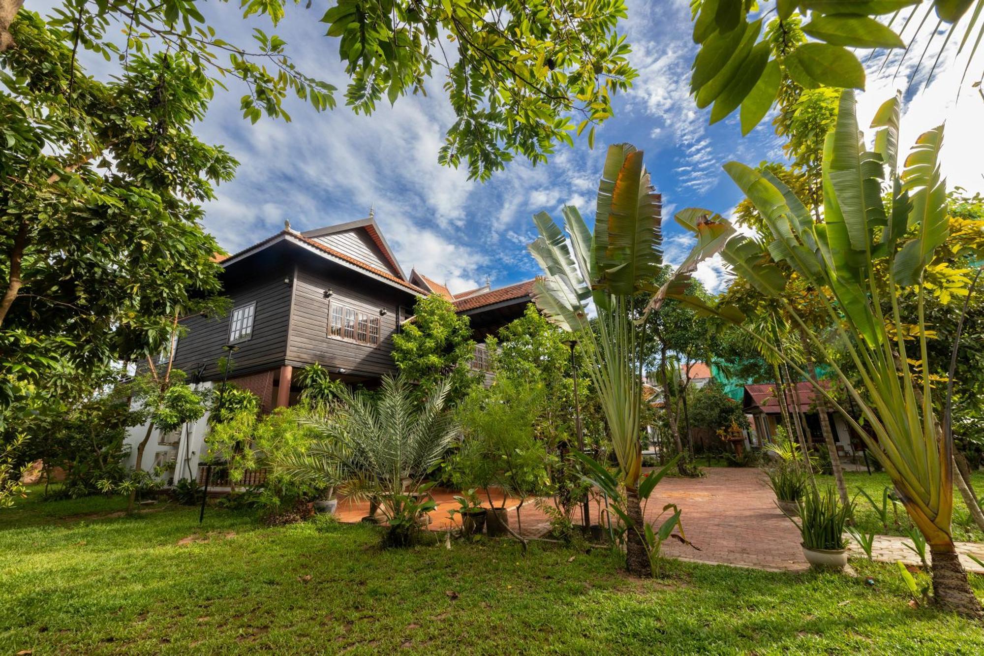 Atoh'S Maison Siem Reap Exteriör bild