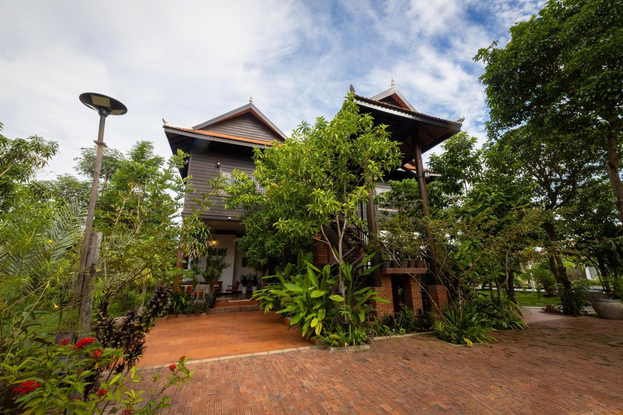Atoh'S Maison Siem Reap Exteriör bild